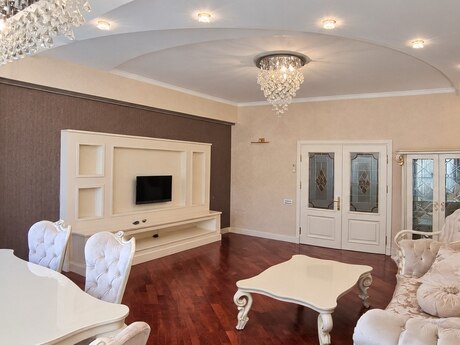 Продаётся 3-комнатная квартира в новостройке, Nəriman Nərimanov, 137 м², 460 000 AZN, фото 2 / 12