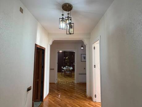 Продаётся 3-комнатная квартира в новостройке, Həzi Aslanov, 135 м², 324 500 AZN, фото 3 / 12