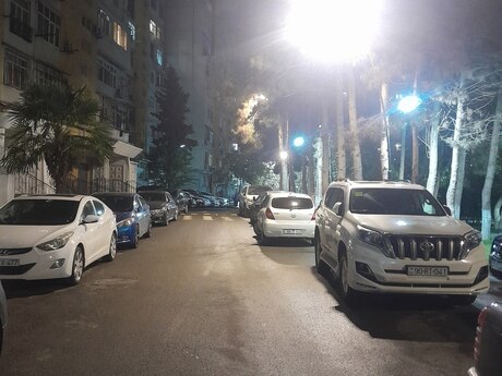 2-room old-build apartment for sale in Yeni Yasamal, 65 m², 157 000 AZN, photo 3 / 12