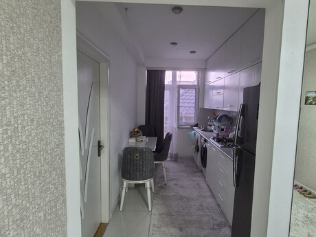 3-room new-build apartment for sale in Badamdar, 70 m², 250 000 AZN, photo 2 / 12