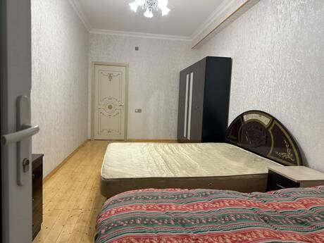 20 Yanvarda 3 otaqlı yeni tikili mənzil kirayə verilir, 100 m², 170 AZN/ay, şəkil 2 / 6