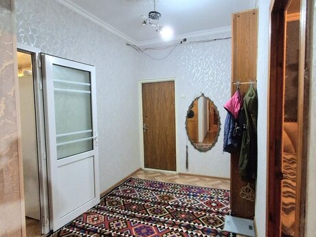 5 otaq · 120 m² · 1/10 mərtəbə, Xalqlar Dostluğu