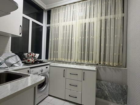 3-room new-build apartment for sale in Qurtuluş 93 residence, 70 m², 90 000 AZN, photo 5 / 11