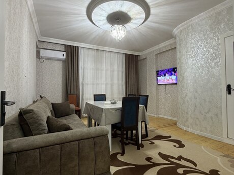 3-room new-build apartment for sale in Qurtuluş 93 residence, 70 m², 90 000 AZN, photo 2 / 11