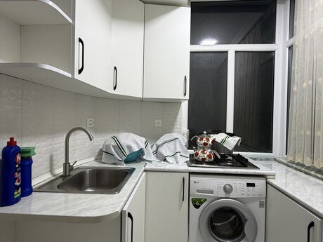 3-room new-build apartment for sale in Qurtuluş 93 residence, 70 m², 90 000 AZN, photo 4 / 11