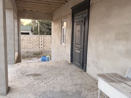 Zirədə 4 otaqlı həyət evi satılır, 110 m², 105 000 AZN, şəkil 3 / 8