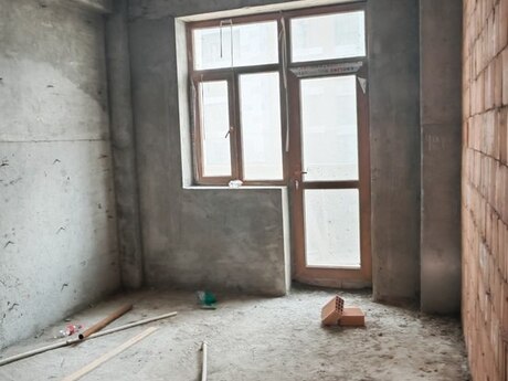 2-room new-build apartment for sale in Koroğlu, 89,4 m², 215 000 AZN, photo 4 / 8