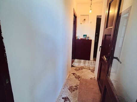 Продаётся 2-комнатная квартира в старом фонде, Həzi Aslanov, 43,4 м², 120 000 AZN, фото 4 / 11