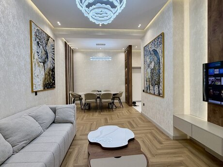 28 Mayda 2 otaqlı yeni tikili mənzil satılır, 95 m², 455 000 AZN, şəkil 2 / 12
