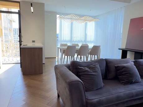 3-room new-build apartment for sale in Triumph Palace, 113 m², 490 000 AZN, photo 3 / 12