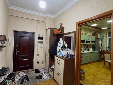 İnşaatçılarda 4 otaqlı yeni tikili mənzil satılır, 160 m², 360 000 AZN, şəkil 5 / 12