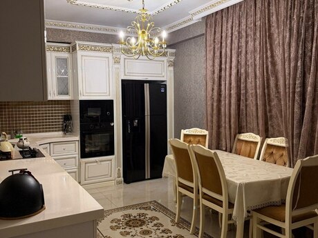 Yeni Yasamalda 3 otaqlı yeni tikili mənzil satılır, 128 m², 290 000 AZN, şəkil 3 / 7