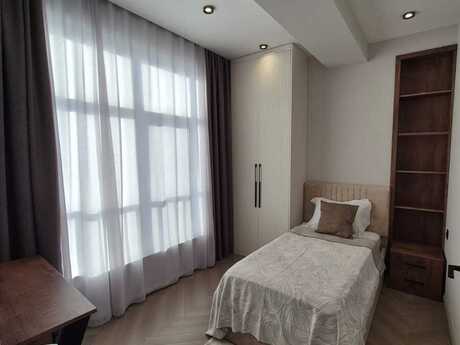 28 Mayda 3 otaqlı yeni tikili mənzil kirayə verilir, 100 m², 1 700 AZN/ay, şəkil 4 / 12