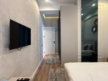 2-room new-build apartment for rent in Nizami City, 60 m², 1 300 AZN/mo, photo 5 / 12