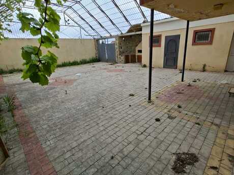 Qalada 5 otaqlı həyət evi satılır, 110 m², 100 000 AZN, şəkil 2 / 11