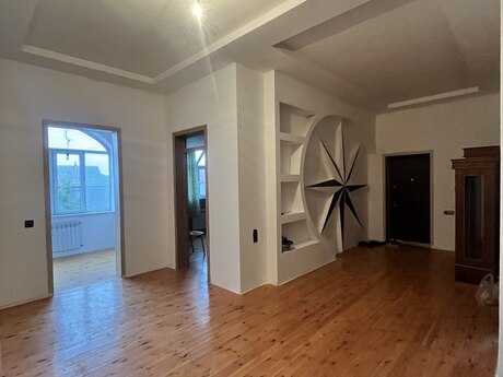 4 otaqlı ev, 170 m², Binəqədi, 200 AZN