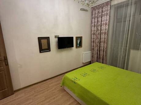1-room new-build apartment for rent in 28 May, 45 m², 750 AZN/mo, photo 3 / 8