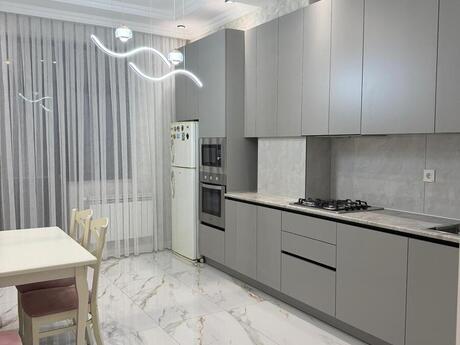 2-room new-build apartment for rent in Memar Əcəmi, 100 m², 999 AZN/mo, photo 3 / 12