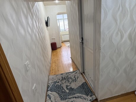 Продаётся 2-комнатная квартира в старом фонде, 7-ci mikrorayon, 50 м², 137 000 AZN, фото 3 / 12