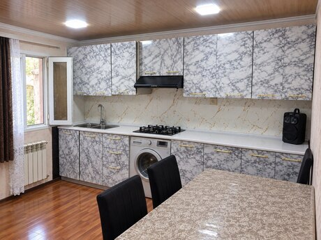 2 otaq · 72 m², Zabrat