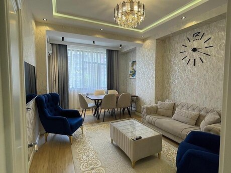 2 otaq · 70 m² · 4/18 mərtəbə, Nəsimi