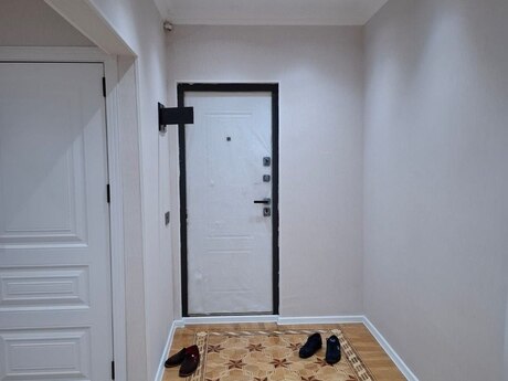 3-room old-build apartment for sale in 9-cu mikrorayon, 82 m², 240 000 AZN, photo 2 / 12