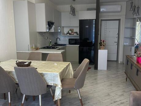 Сдаётся 2-комнатная квартира в новостройке, ЖК Grand Hayat, 65 м², 1 099 AZN/мес, фото 3 / 12