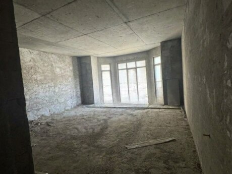 Badamdarda 4 otaqlı yeni tikili mənzil satılır, 196 m², 390 000 AZN, şəkil 2 / 4