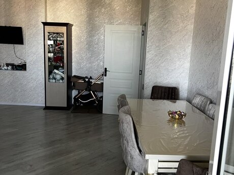 2-room new-build apartment for sale in İlin Dörd Fəsli residence, 70 m², 197 000 AZN, photo 3 / 10