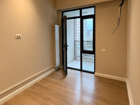 3-room new-build apartment for rent in City Garden, 75 m², 1 100 AZN/mo, photo 5 / 11