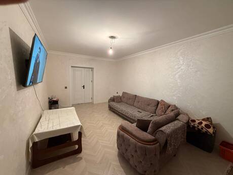 Xalqlar Dostluğunda 3 otaqlı köhnə tikili mənzil satılır, 90 m², 185 000 AZN, şəkil 2 / 12