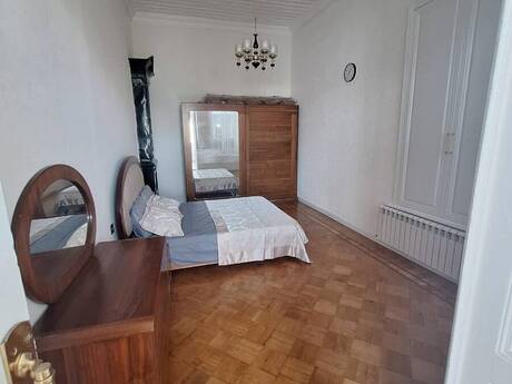 Продаётся 2-комнатная квартира в старом фонде, Sahil, 72 м², 320 000 AZN, фото 5 / 12