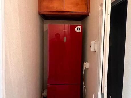 Продаётся 1-комнатная квартира в старом фонде, Elmlər Akademiyası, 35 м², 135 000 AZN, фото 4 / 12