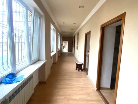 4 otaq · 130 m², Bakıxanov