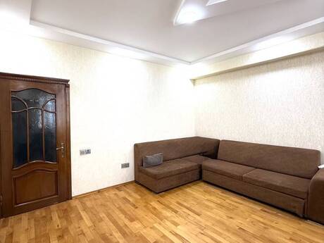 Продаётся 2-комнатная квартира в новостройке, Yeni Yasamal, 78 м², 178 000 AZN, фото 2 / 8