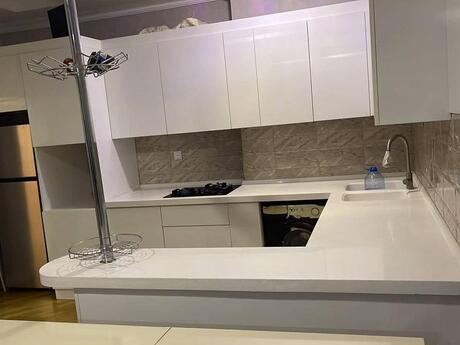 Сдаётся 4-комнатная квартира в новостройке, Yeni Yasamal, 170 м², 896 AZN/мес, фото 5 / 10
