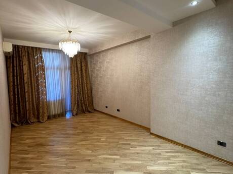5-room new-build apartment for sale in 28 May, 265 m², 640 000 AZN, photo 5 / 12