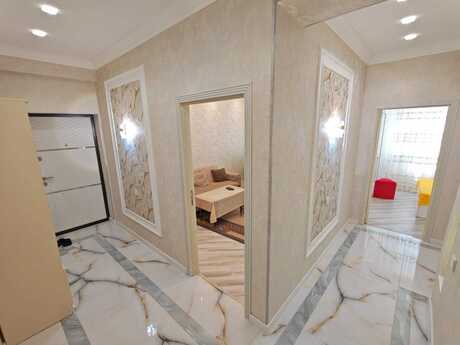Qurtuluş 93 kompleksində 2 otaqlı yeni tikili mənzil kirayə verilir, 50 m², 400 AZN/ay, şəkil 5 / 7