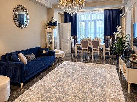 Продаётся 2-комнатная квартира в новостройке, Azadlıq Prospekti, 103 м², 330 000 AZN, фото 2 / 9