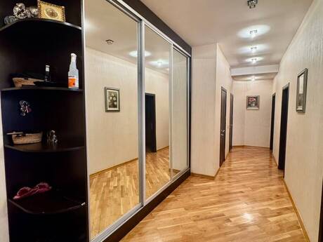 İnşaatçılarda 3 otaqlı yeni tikili mənzil satılır, 125 m², 318 000 AZN, şəkil 5 / 12