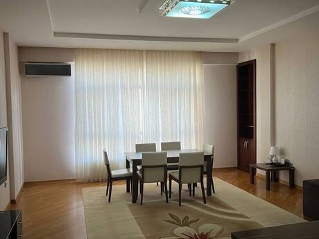 Объявление №6532325 - Баку, м. Иншаатчылар, 3-комн., 155 м², 6/16 этаж