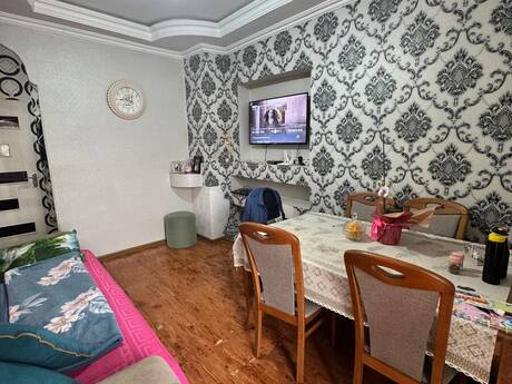 Продаётся 2-комнатная квартира в старом фонде, Qara Qarayev, 55 м², 120 000 AZN, фото 4 / 12