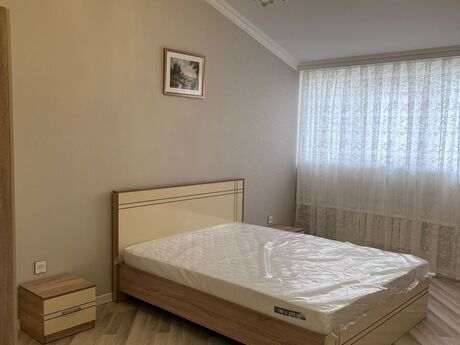 4-room new-build apartment for rent in İnşaatçılar, 185 m², 950 AZN/mo, photo 5 / 12