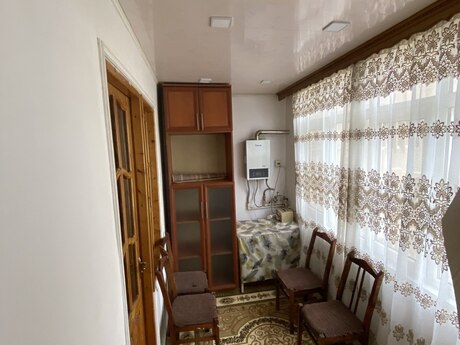 Сдаётся 4-комнатная квартира в старом фонде, İnşaatçılar, 110 м², 750 AZN/мес, фото 2 / 11