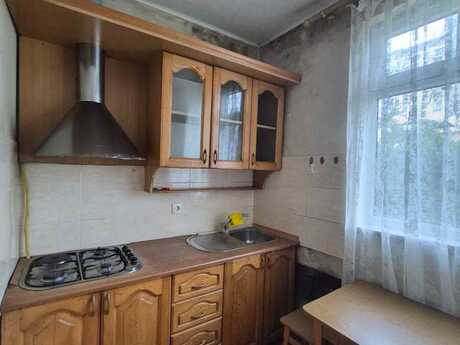 3-room old-build apartment for rent in Nəsimi, 75 m², 700 AZN/mo, photo 2 / 11