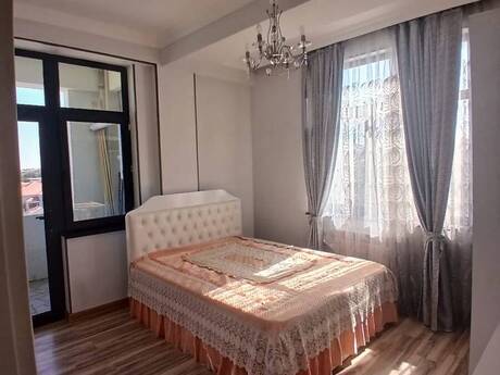 2 otaq · 57 m² · 3/5 mərtəbə, Masazır
