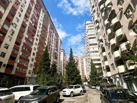 Объявление №6532531 - Баку, м. Ази Асланов, 2-комн., 80 м², 15/17 этаж