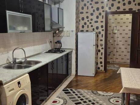 Сдаётся 2-комнатная квартира в новостройке, Şah İsmayıl Xətai, 85 м², 850 AZN/мес, фото 3 / 10