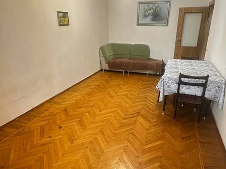 Продаётся 4-комнатная квартира в старом фонде, Elmlər Akademiyası, 101 м², 350 000 AZN, фото 4 / 12