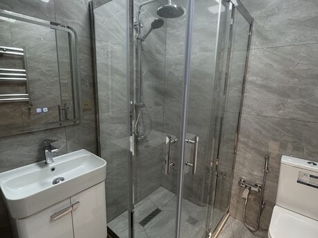 2-room new-build apartment for sale in Zəfər 2 residence, 46,1 m², 149 500 AZN, photo 4 / 5